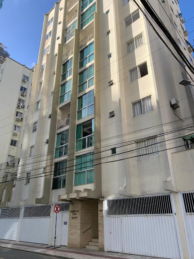 Elegante E Moderno Prox. A Praia Balneário Camboriú Esterno foto